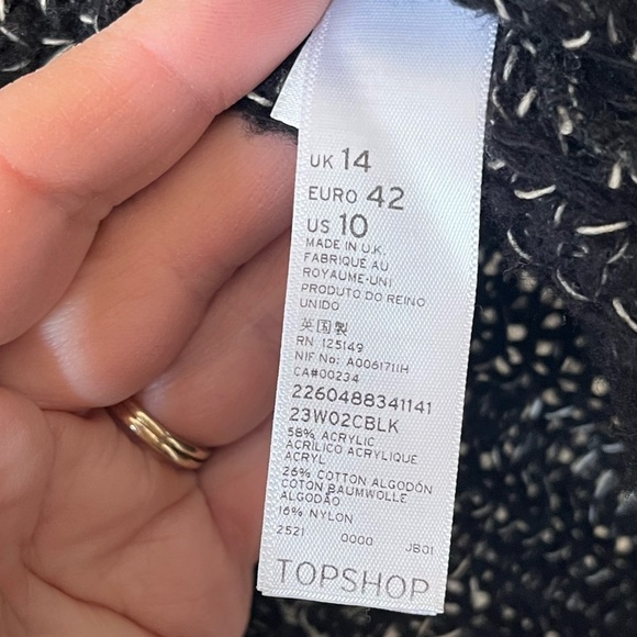 TopShop Knit Black Short Sleeve Sweater Women’s Size US 10 - Picture 5 of 14